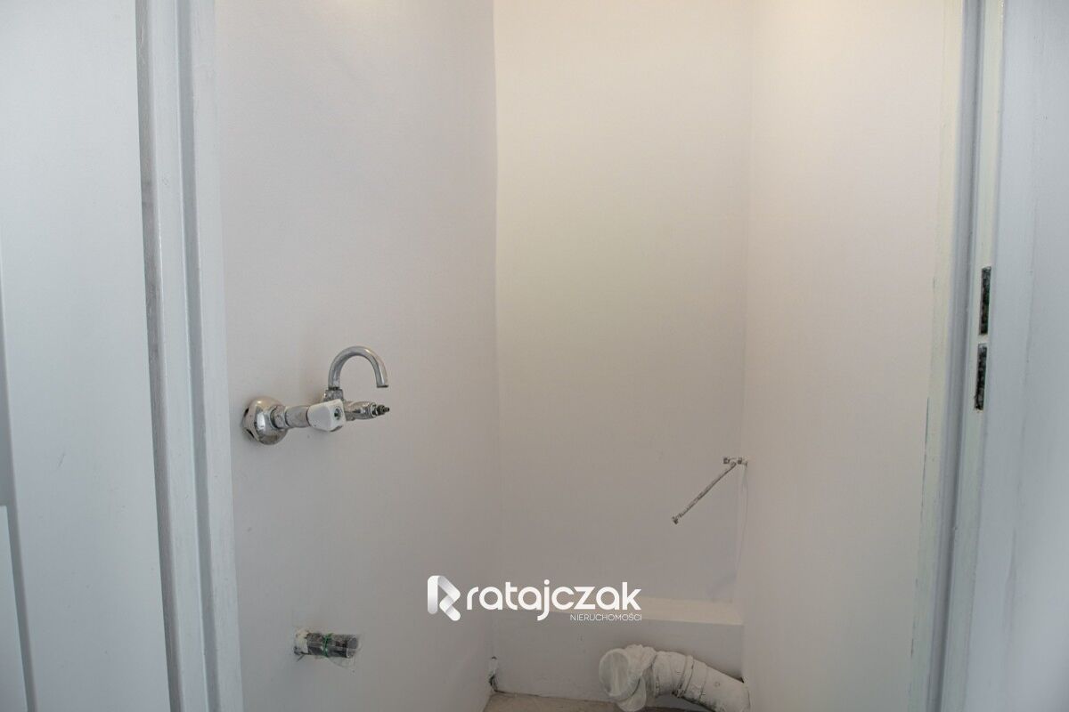 Trzy pokoje  Blisko Komunikacji  WindaGdańsk