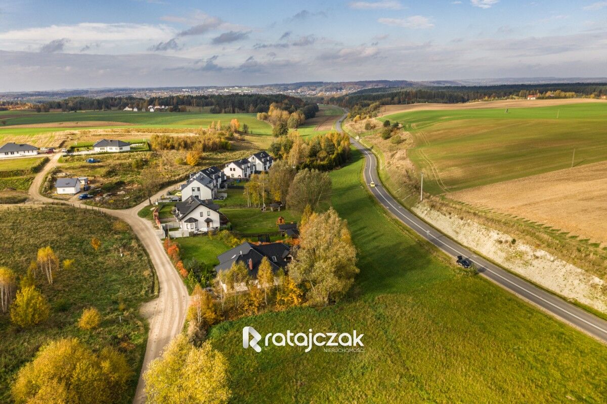 Działka budowlano-usługowa 1336m2 GOWINOGowino