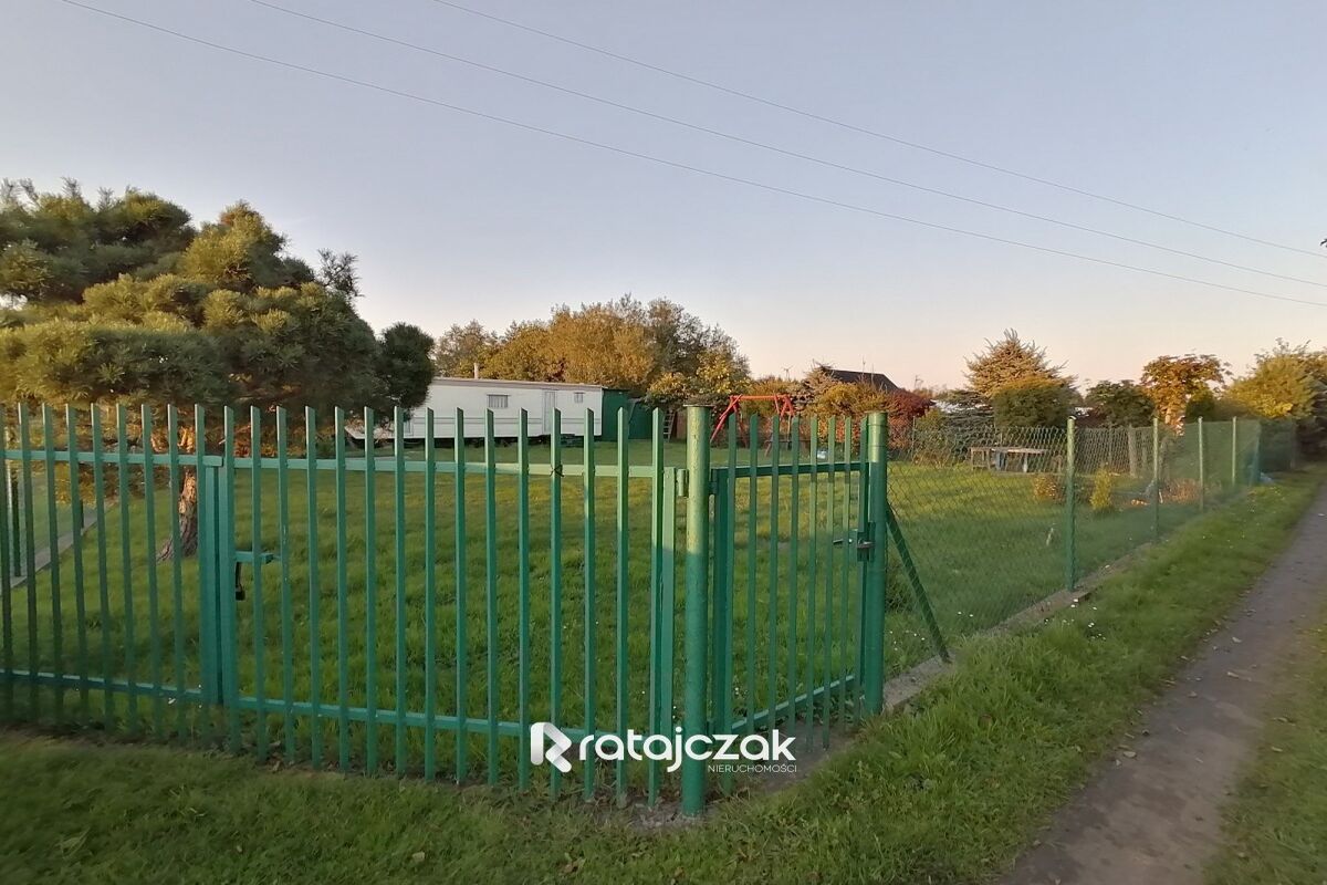Działka 1 4 km od PLAŻY  z holendrem  ogrodzonaKarwieńskie Błoto Pierwsze
