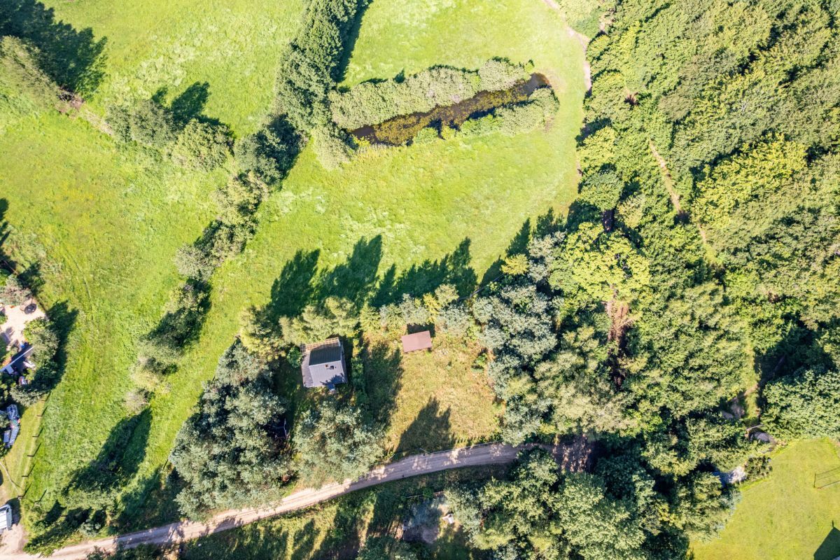 Działka w spokojnym zielonym otoczeniu SzymbarkSzymbark