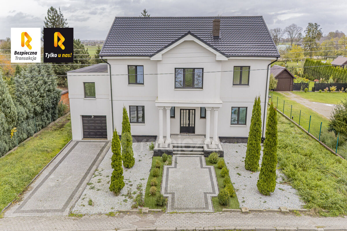 DOM WOLNOSTOJĄCY 360m2 | STARZYNO | DO WYKOŃCZENIAStarzyno