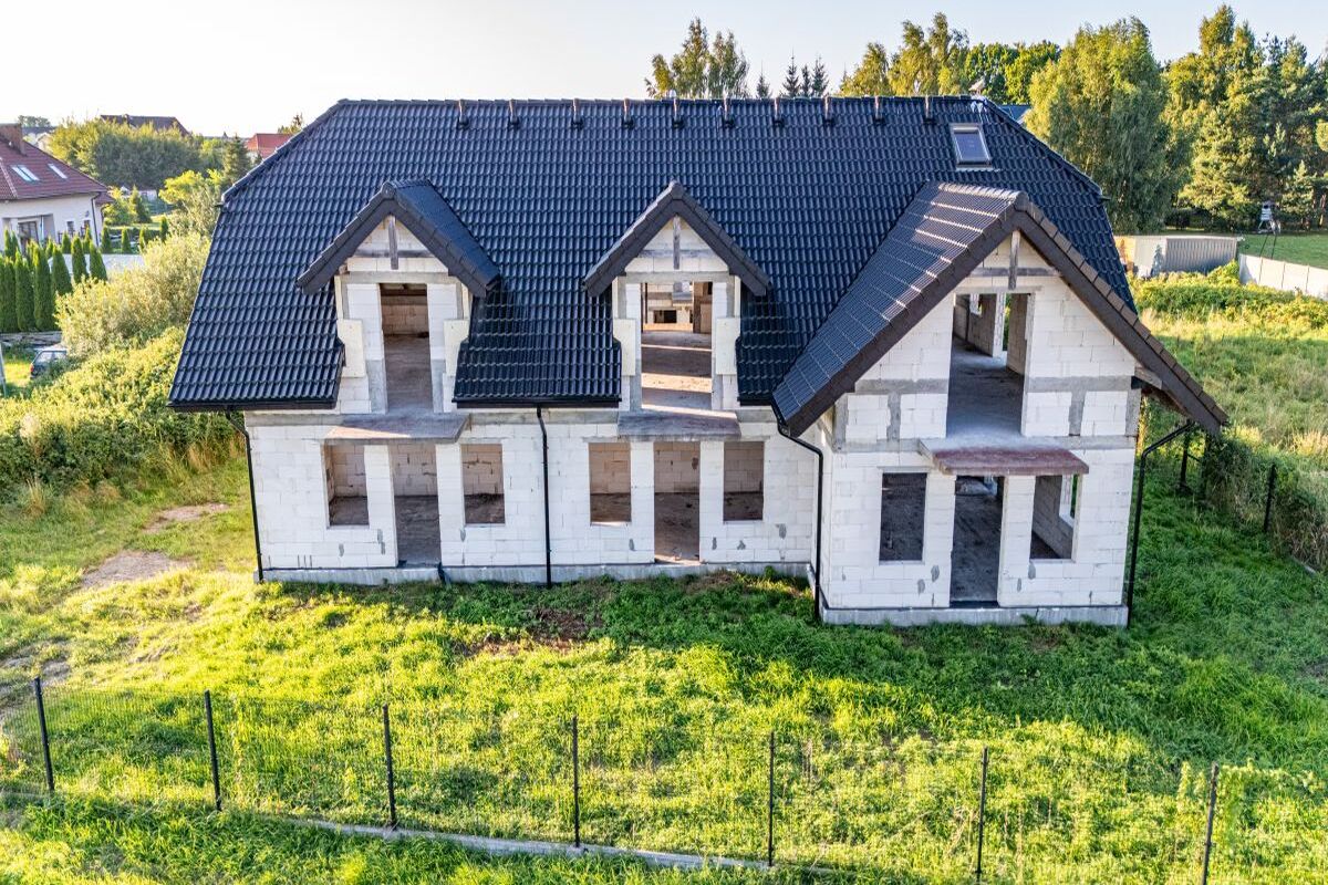 DOM W BUDOWIE | POD INWESTYCJE | PROJEKT W CENIENowęcin