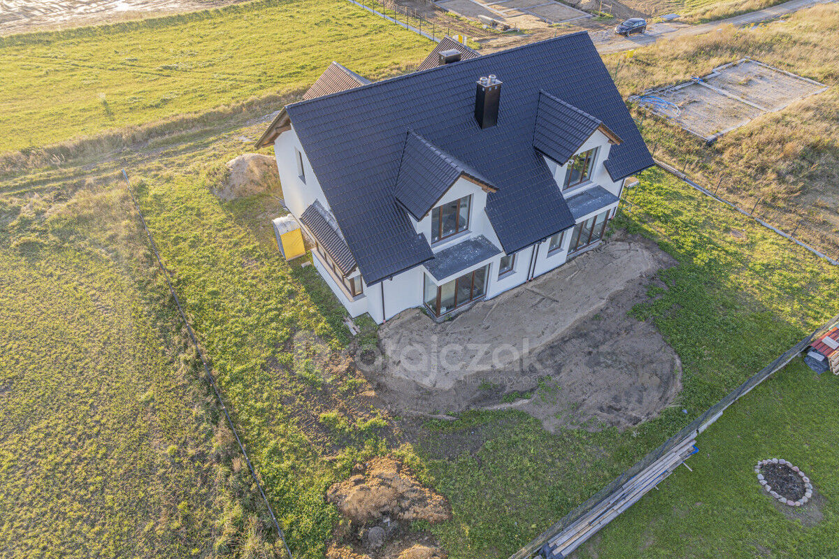 DOM W ZABUDOWIE BLIŹNIACZEJMłynek