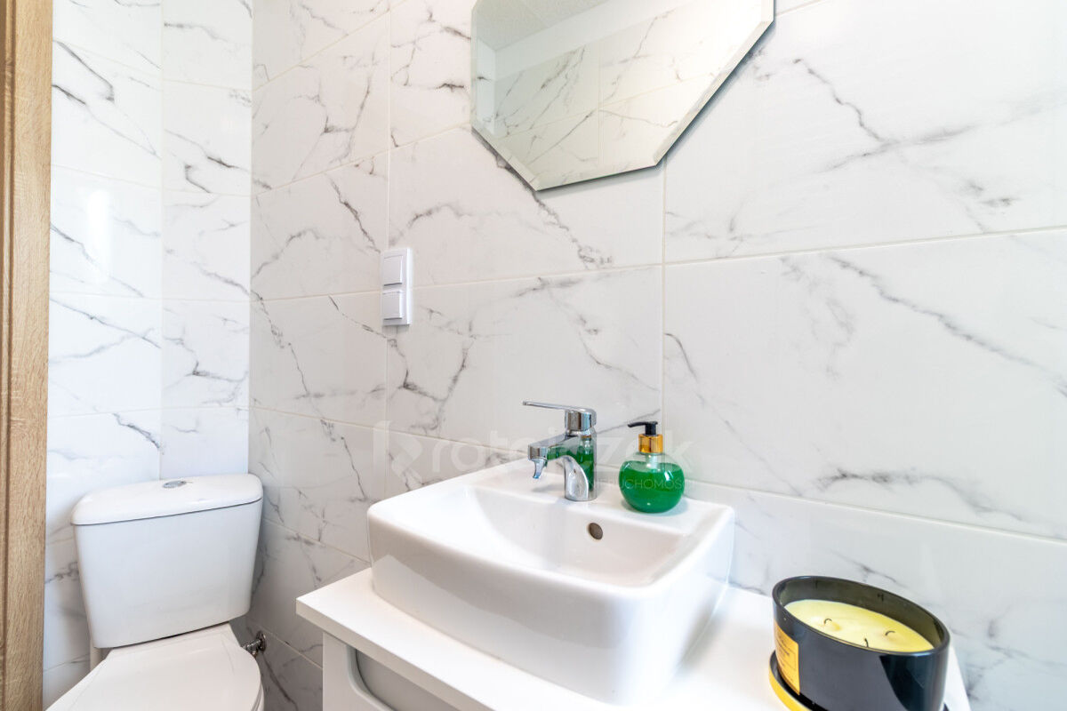 2 pokoje po remoncie | piwnica | parterPuck