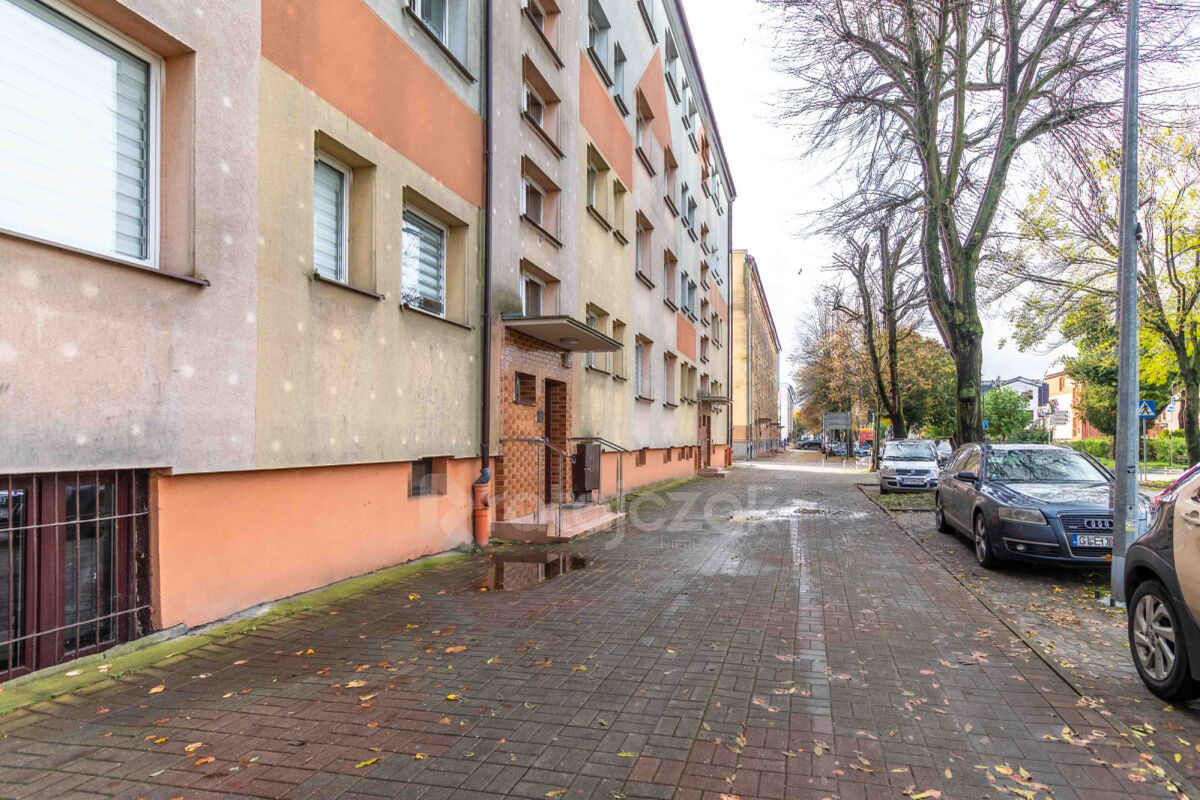 2 pokoje po remoncie | piwnica | parterPuck