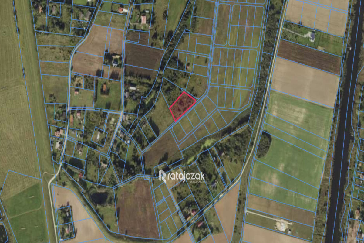 Sprzedam działkę budowlaną w Drewnicy - 3356 m²Drewnica