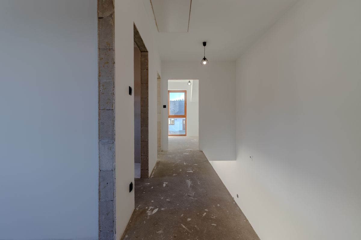 Ostatni|Od zaraz|5POK|Garaż|Pralnia|Wysoki standarTyłowo