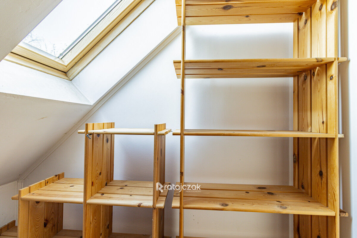 Rodzinny dom 5-pokojowy + duża działka + kawalerkaKąpino