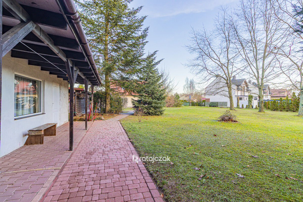 Rodzinny dom 5-pokojowy + duża działka + kawalerkaKąpino