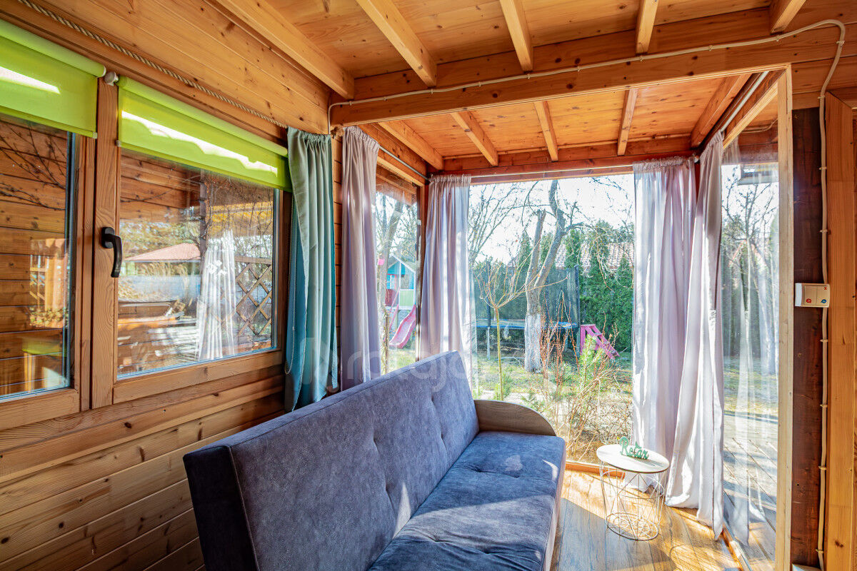 Dom jednorodzinny + 6 domków letniskowychStegna