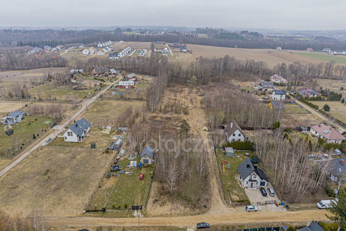 Uzbrojona działka budowlana przy lesie - WarzenkoWarzenko