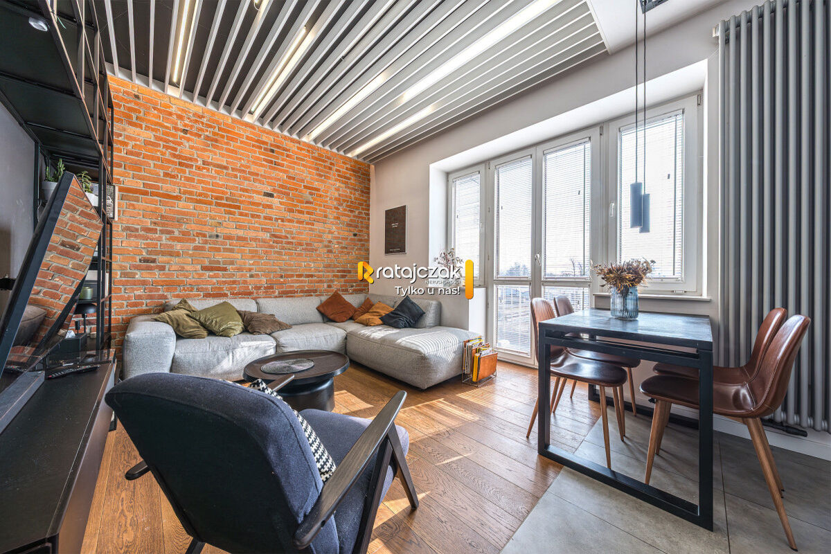Z potencjałem     opcja ponad 110 m2Gdynia