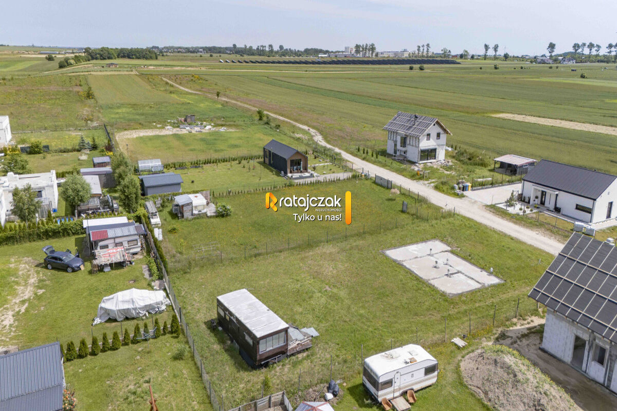 Słoneczna działka 1000 m² w ŁebczuŁebcz