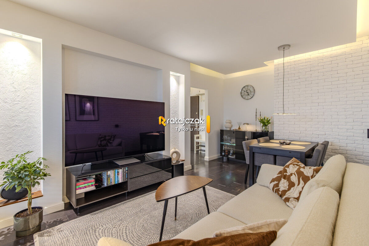 WYSOKI STANDARD | WINDA | TARAS | MIEJSCE W HALIRumia