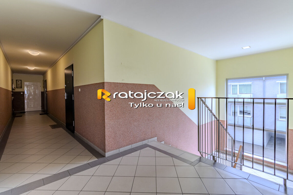 2 pokoje | 28 8 m2 | piwnica | miejsce postojoweBolszewo