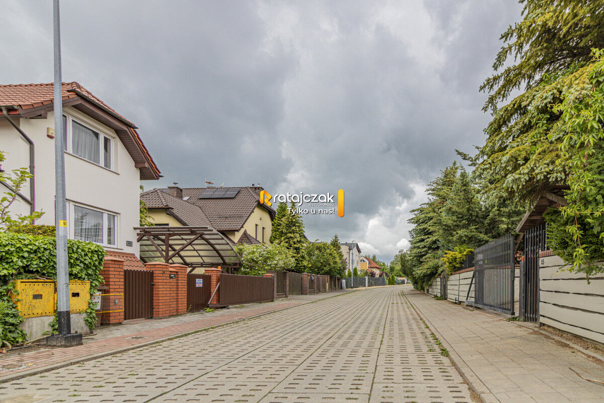 Dom na sprzedaż Gdańsk|Ogród|Kominek|2 rodzinyGdańsk