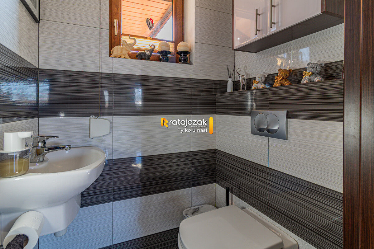 Bliźniak z Potencjałem | Działka 703 m² | RadunicaRadunica
