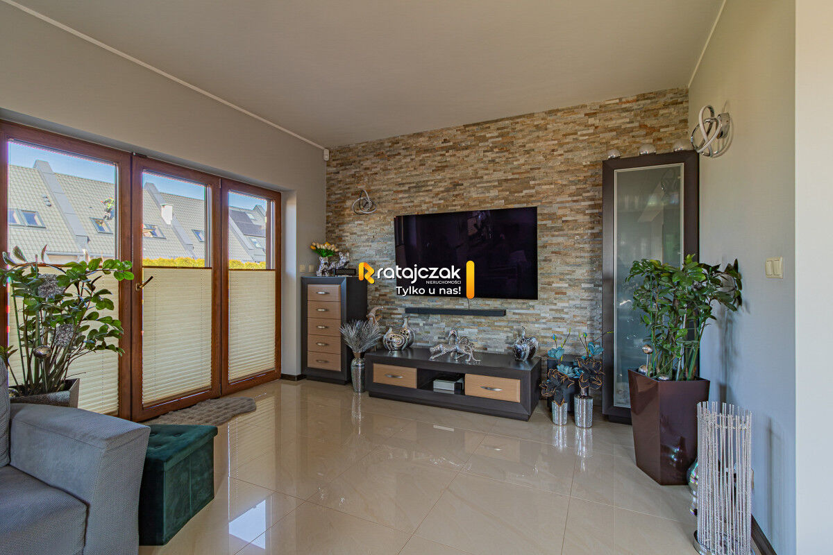 Bliźniak z Potencjałem | Działka 703 m² | RadunicaRadunica