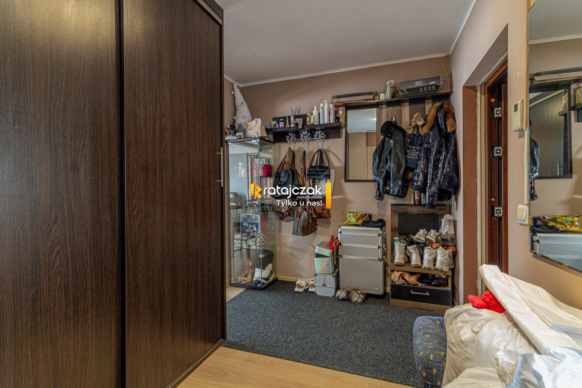 Bliźniak z Potencjałem | Działka 703 m² | RadunicaRadunica