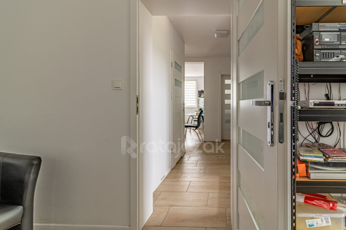 Wyjątkowy  dwukondygnacyjny dom jednorodzinnyŻukowo