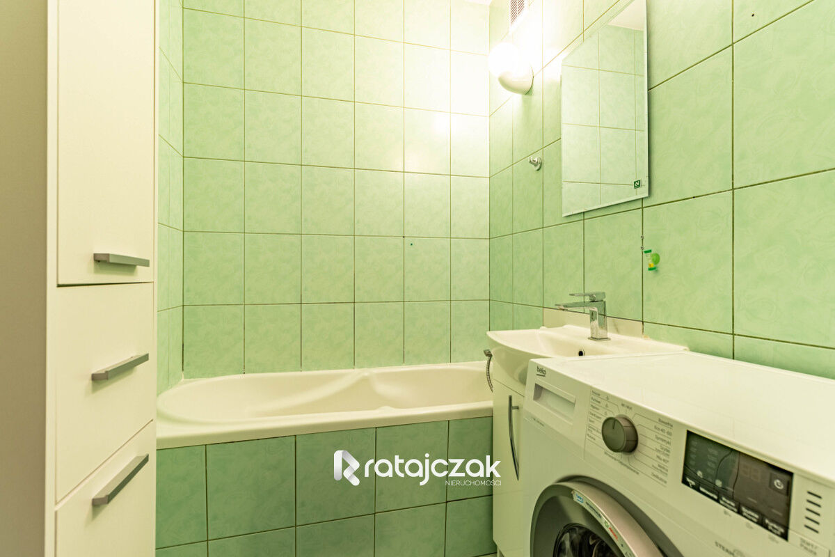3 pokoje | z balkonem od południa | I piętro | – Reda