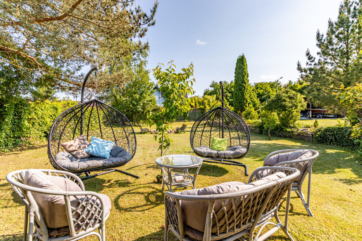 DOM WOLNOSTOJĄCY | 2007r | NADOLE | NAD JEZIOREMNadole