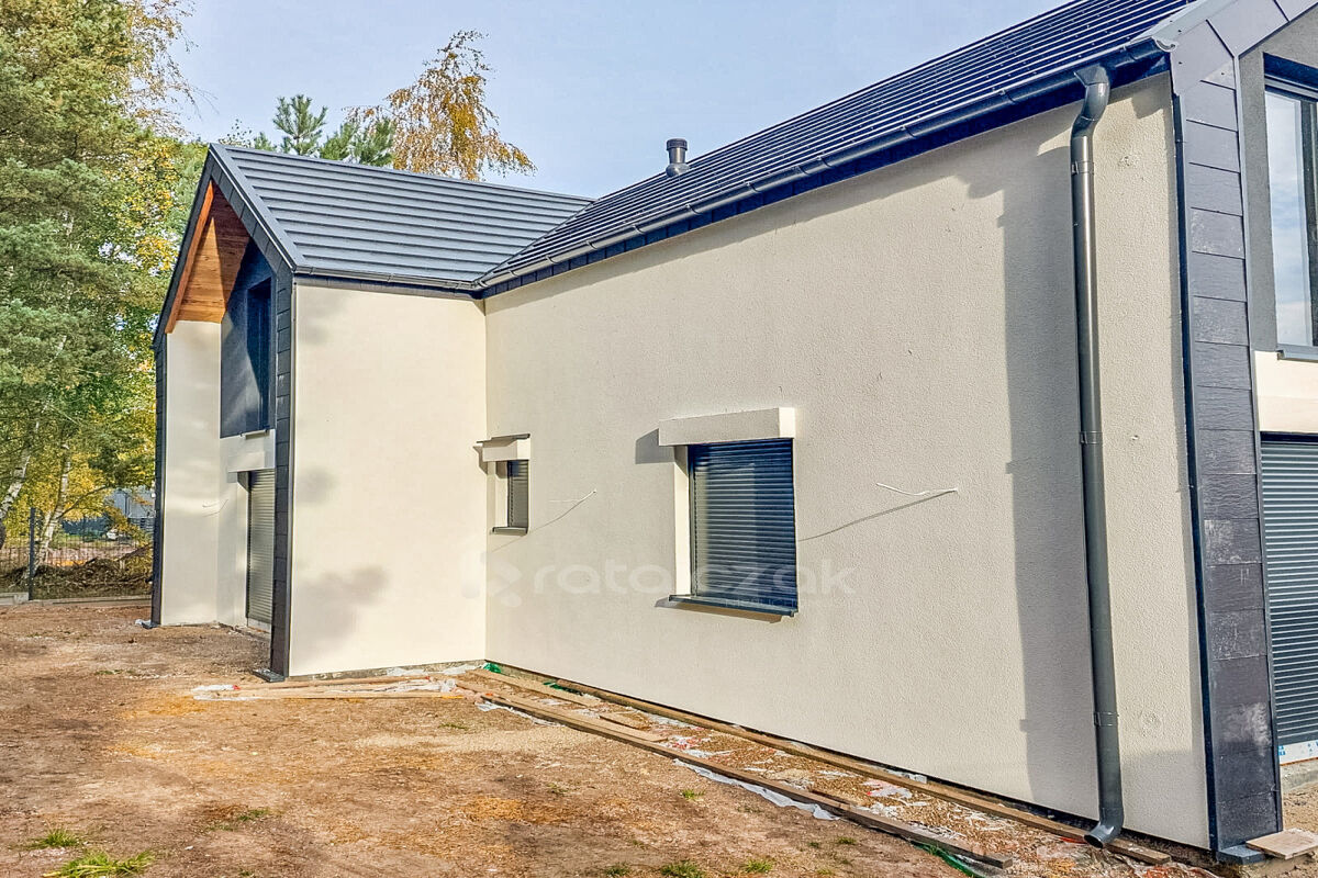 Działka nad morzem z 2 budynkami|Las|4 lokaleChłapowo