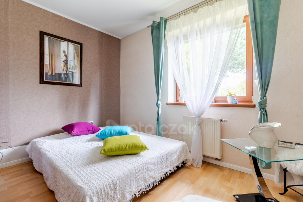 Willa z pięknym ogrodem zimowym | garażKąpino