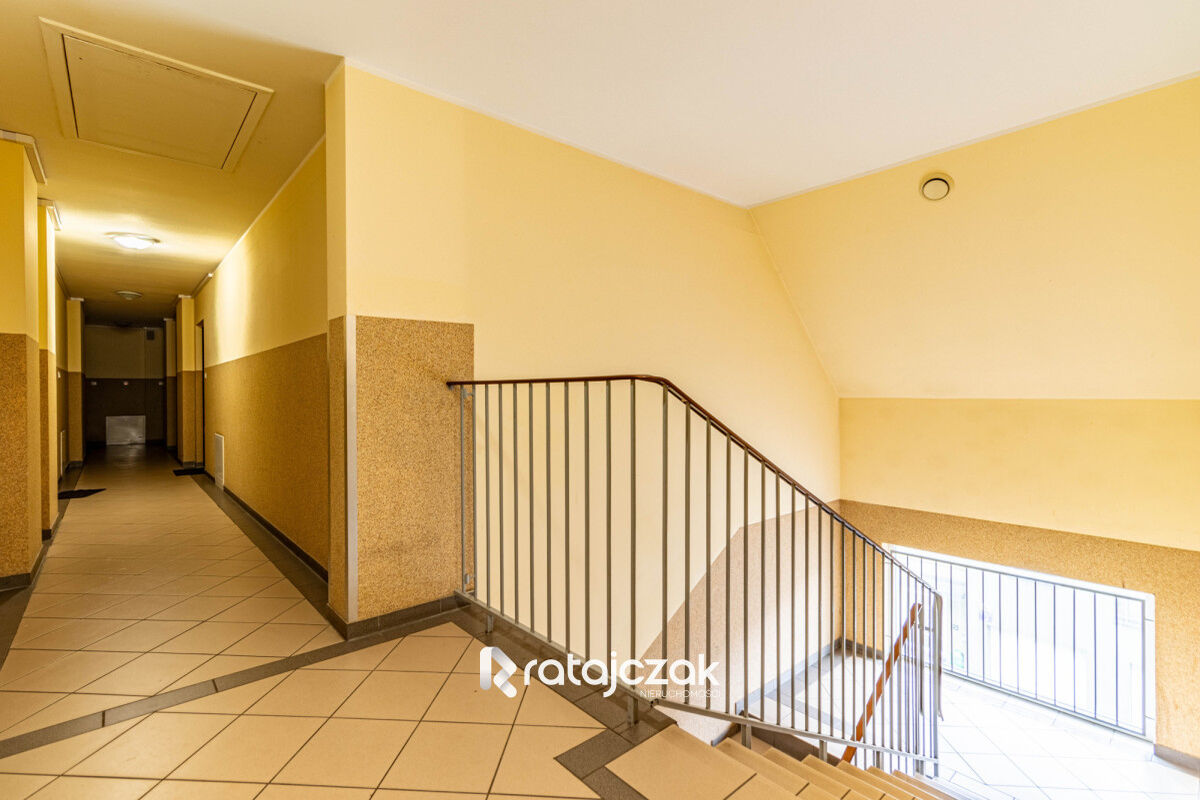 2 pokoje z balkonem | III piętro | Necla – Wejherowo