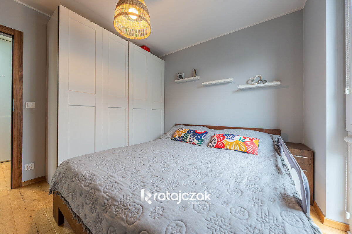 Spokojna okolica | 4 pokoje | 2 prywatne miejscaBanino