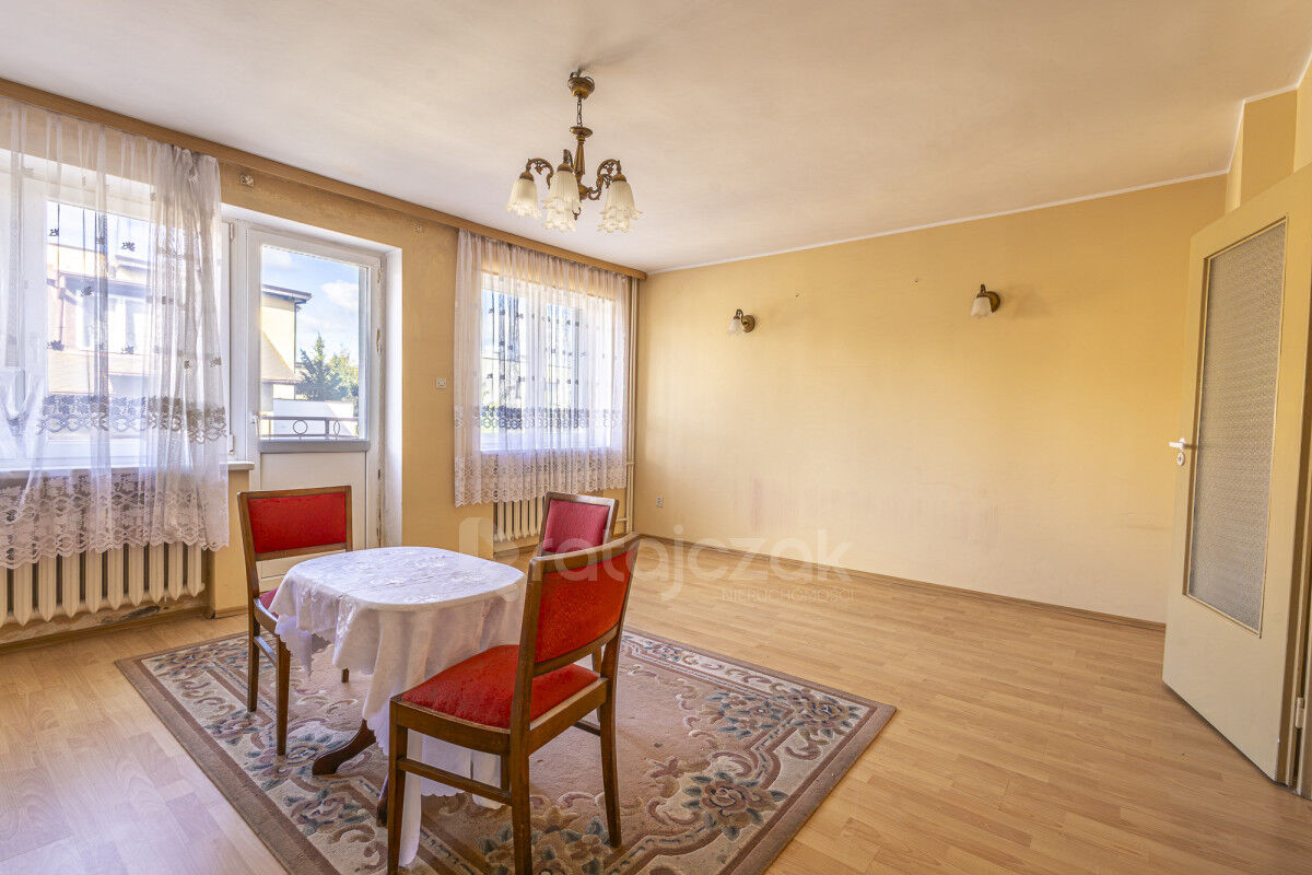 Dom w zabudowie bliźniaczejRumia