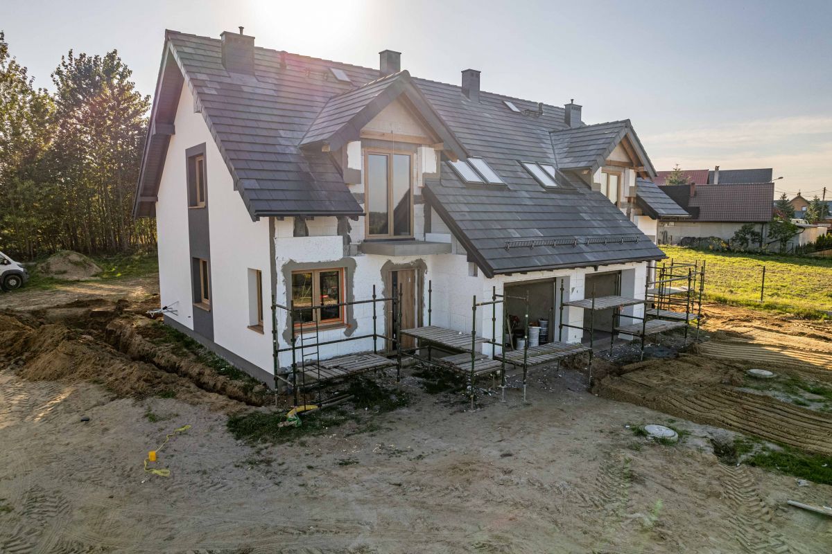 Bliźniak z pompą ciepła | odbiór - kwiecień 2024 |Szemud