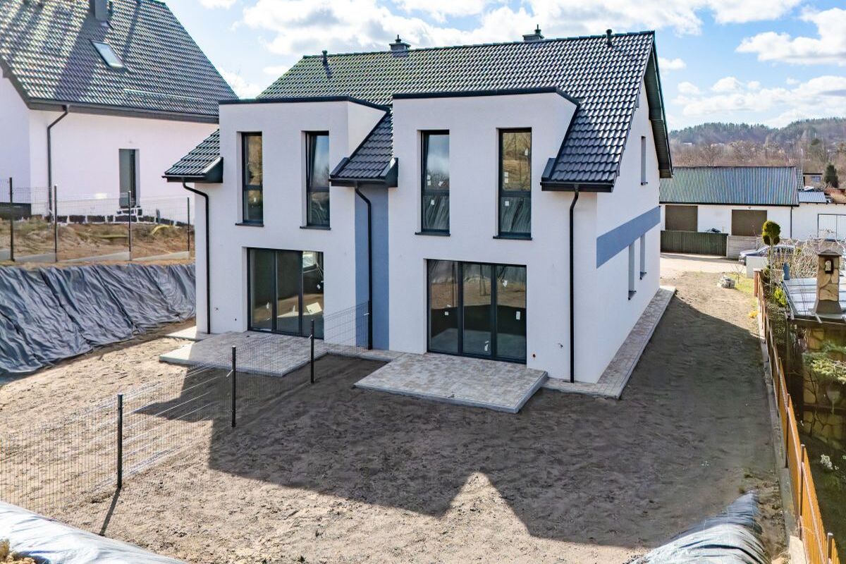 Bliźniak blisko SKM.  GOTOWY do ODBIORU.Wejherowo