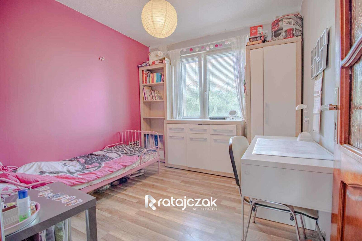 3 Pokoje blisko SKM i szkoły. Os. KaszubskieWejherowo