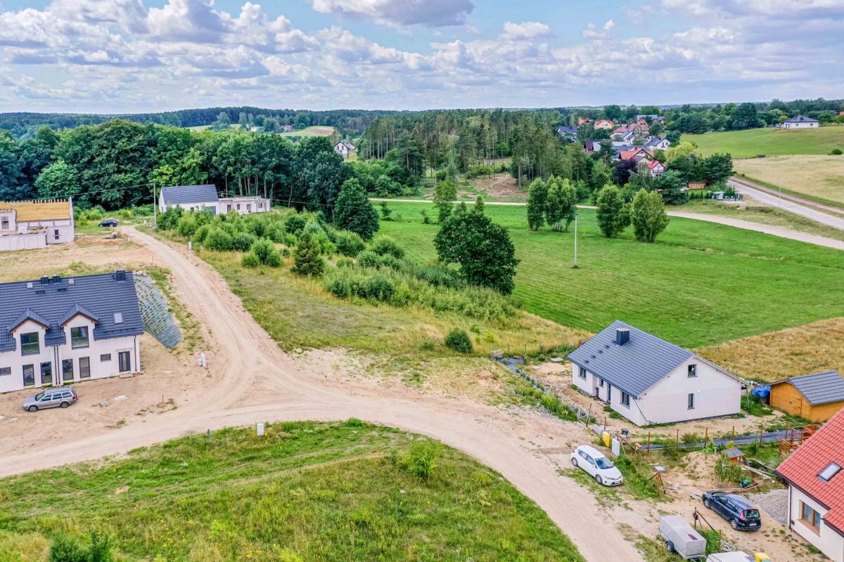 Piękna  5- cio pokojowa inwestycja w Borkowie!Borkowo