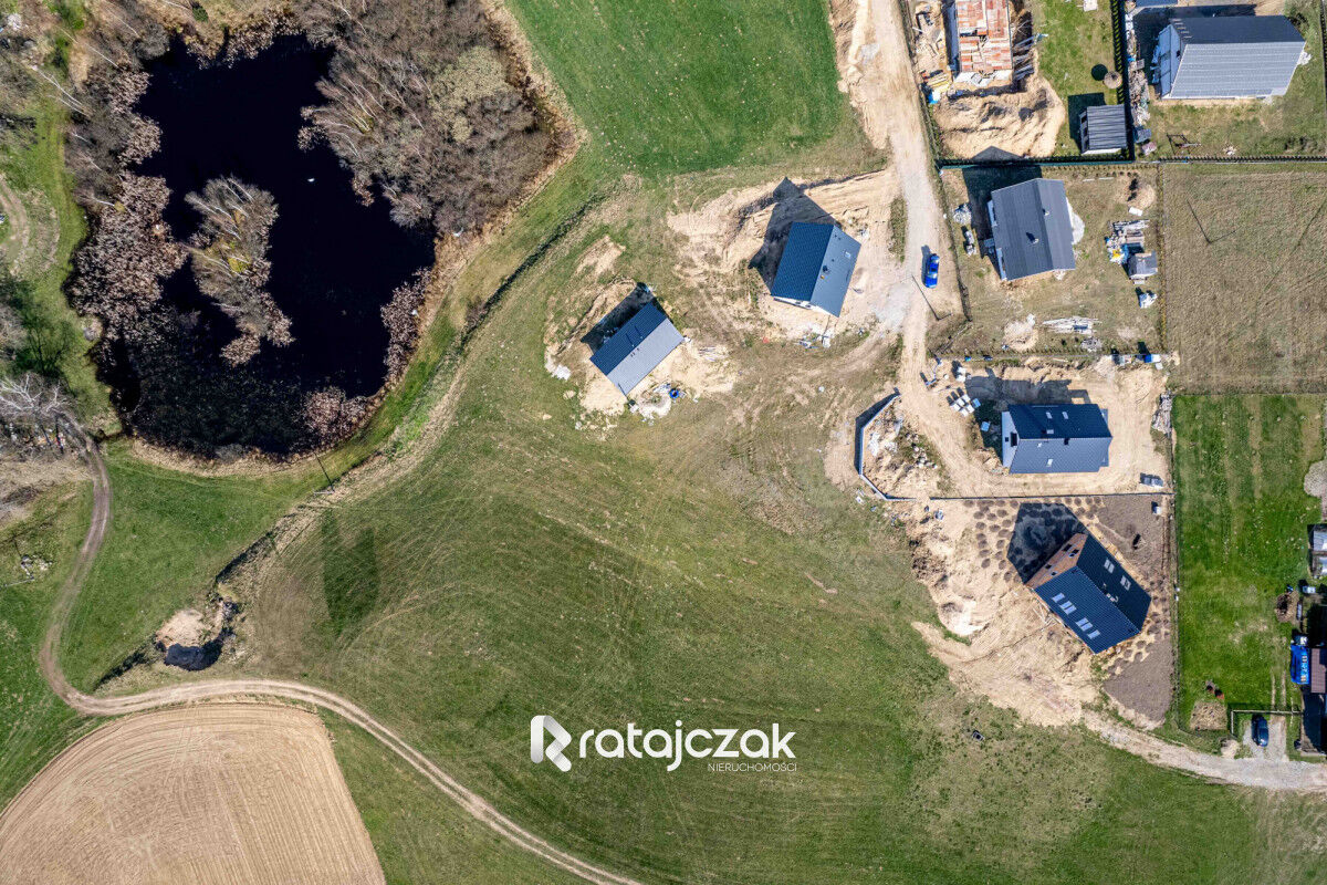 Narożna działka budowlana | 1001 m2 | Od południaSopieszyno