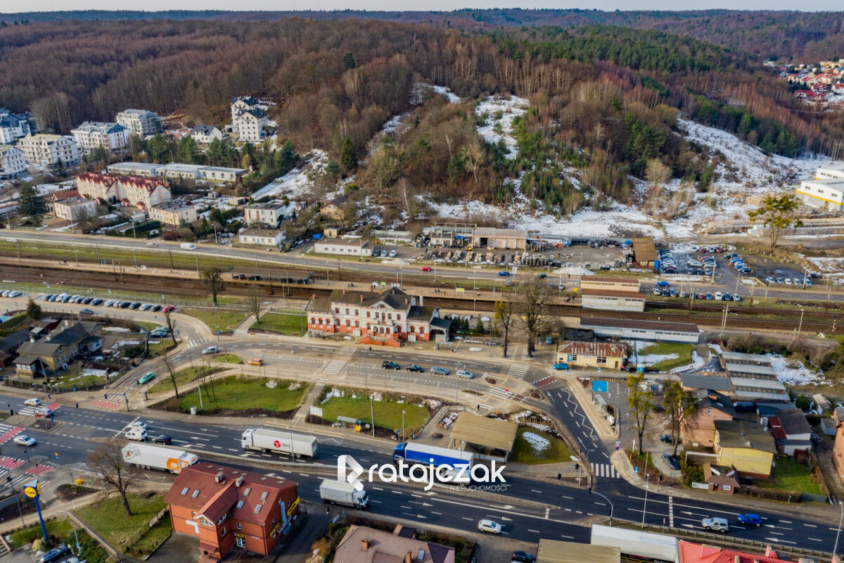 Szkolna  2 POK  1 Piętro  Spół-wł  SKM  SzkołyReda