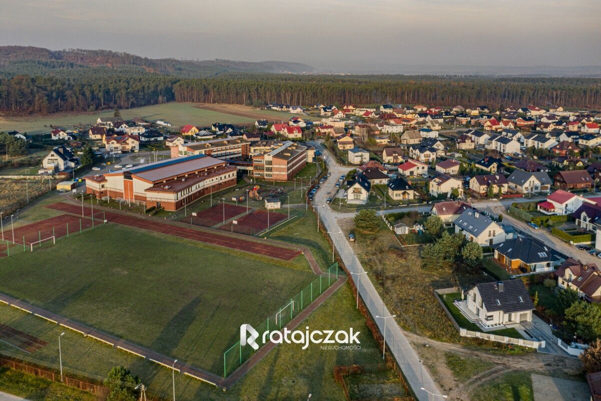 Komfortowy dom| Świetna lokalizacja |Szkoła |Las Bolszewo