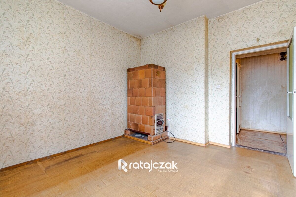 3 POK w centrum z piwnicą  1 piętro  do remontuWejherowo