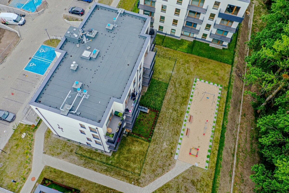 2 pokoje | 43 35 m2 | 3 piętro | hala garażowa |Rumia