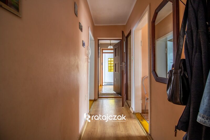 Dom  podzielony na dwa mieszkania - Wejherowo