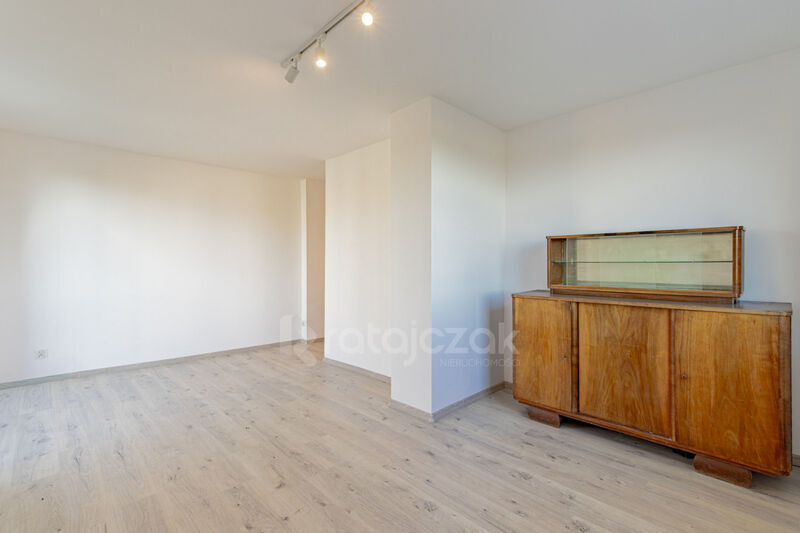 1 POK | 2 PIĘTRO | GNIEWINO | ŚWIEŻO PO REMONCIE - Gniewino