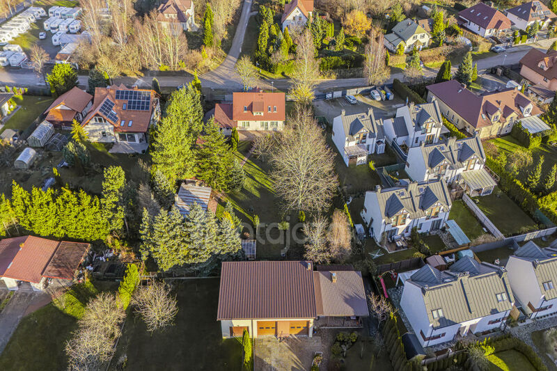 Rodzinny dom 5-pokojowy + duża działka + kawalerka - Kąpino