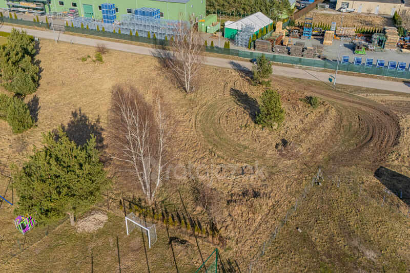 935 m2 z Warunkami Zabudowy | Bożepole Małe - Bożepole Małe