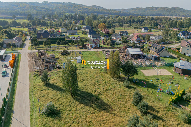 935 m2 z Warunkami Zabudowy | Bożepole Małe - Bożepole Małe