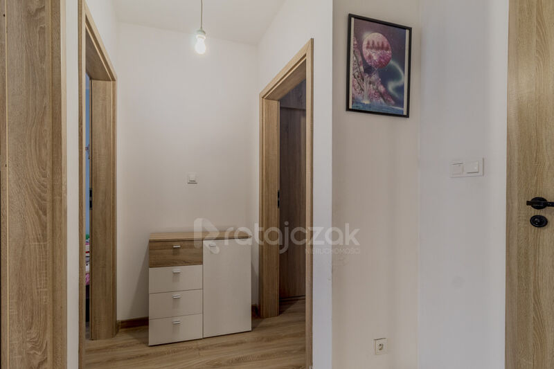 87 59 m2 z ogródkiem 70 m2 | 2 miejsca postojowe - Luzino