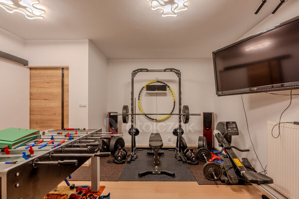 Przestronny dom z potencjałem na 3 mieszkania! - Gdańsk