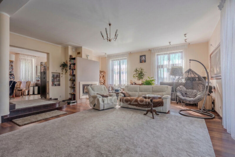 Przestronny dom z potencjałem na 3 mieszkania! - Gdańsk