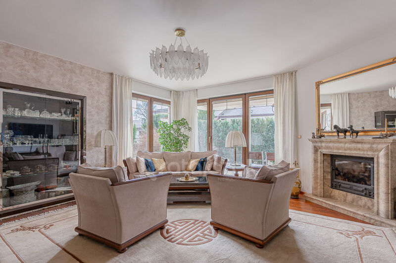 Mieszkanie na sprzedaż w Kielno,    - 228.00 m2