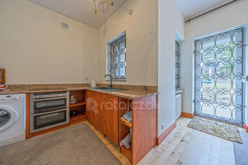 Dom 240 m² na Cele Biurowe lub Rezydencjalne - Gdańsk